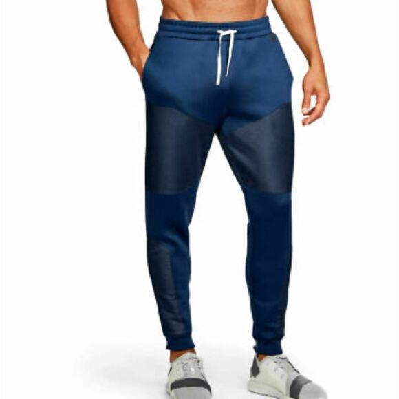 Under Armour Men’s XL Gore Windstopper Joggers in Blue. - Picture 1 of 10
